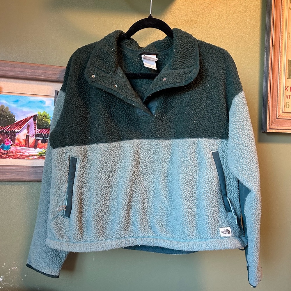 The North Face Women's Cowl Neck Sweater - Dark Green and Light Blue